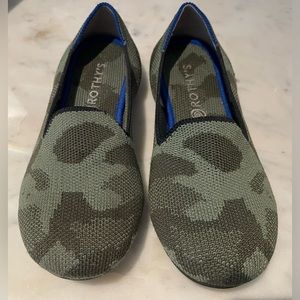 Rothy's Girls flats size 1